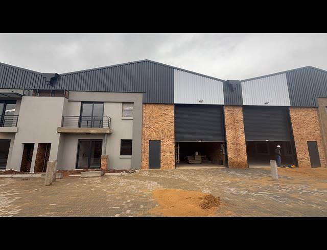 395M² WAREHOUSE FOR SALE IN BARTLETT